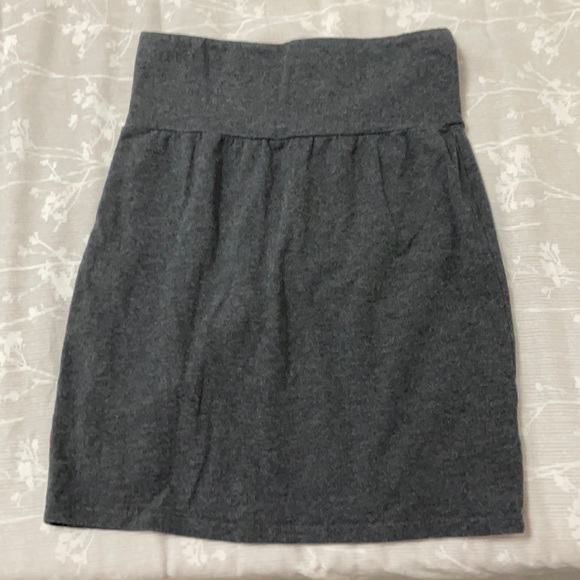 Talula (Aritzia) Miniskirt - Picture 1 of 2